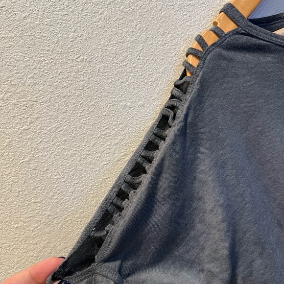 MONO B Long Sleeve Top **Size Medium** - Picture 3 of 5